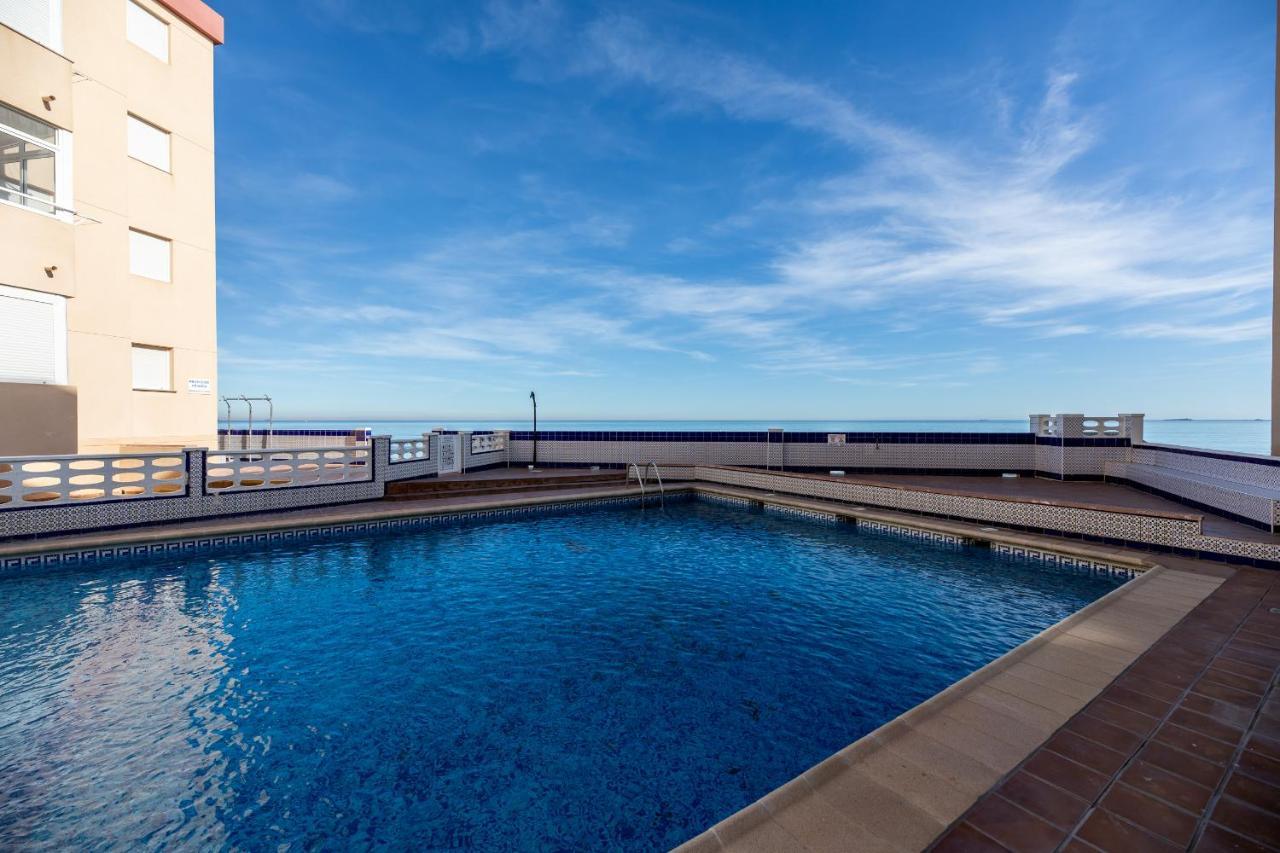 라망가델마르메노 Bright Studio With The Seaview And Swimming Pool 아파트 외부 사진